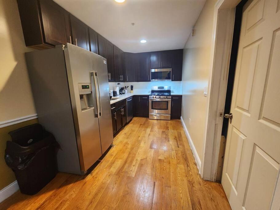 Classy 3 Bed Near Nyc With View! Apartment Union City Ngoại thất bức ảnh