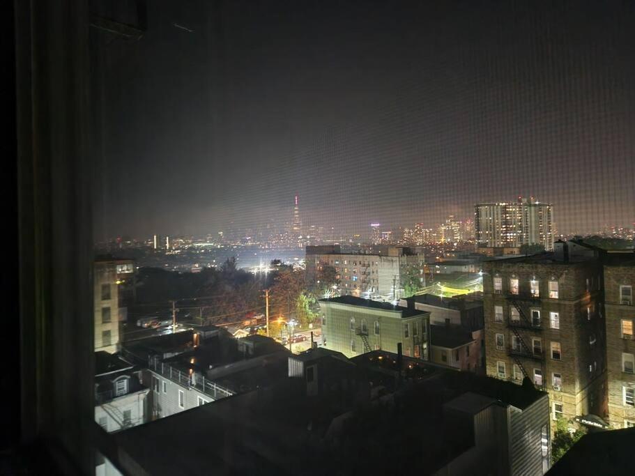 Classy 3 Bed Near Nyc With View! Apartment Union City Ngoại thất bức ảnh