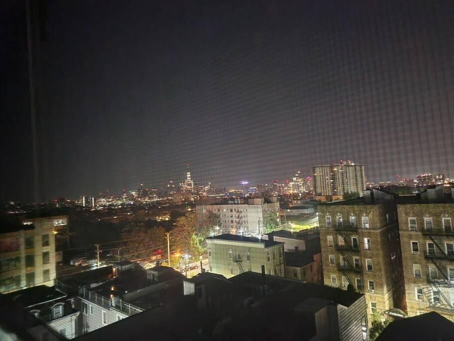 Classy 3 Bed Near Nyc With View! Apartment Union City Ngoại thất bức ảnh